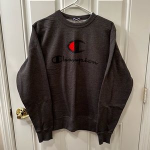 Champion crewneck